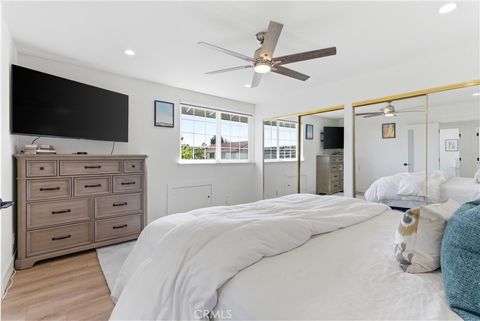 Tiny photo for 20621 Reef Lane, Huntington Beach, CA 92646 (MLS # OC26049715)