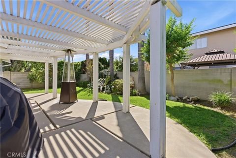 Tiny photo for 20621 Reef Lane, Huntington Beach, CA 92646 (MLS # OC26049715)