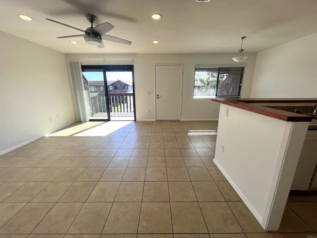 2556 Ocean Cove Dr.