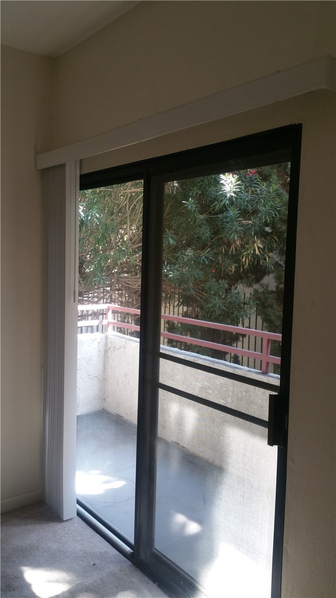 730 W 4th Street 107