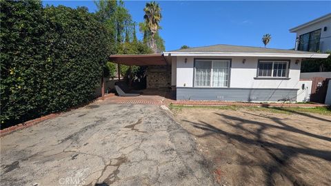 Photo of 13319 Magnolia, Sherman Oaks, CA 91423 (MLS # SR26107780)