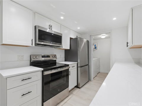 Photo of 12023 Alta Carmel Court #253, San Diego, CA 92128 (MLS # SW26153192)