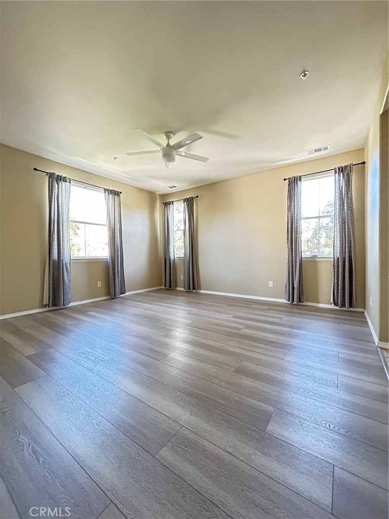 3591 Sacramento Drive 25