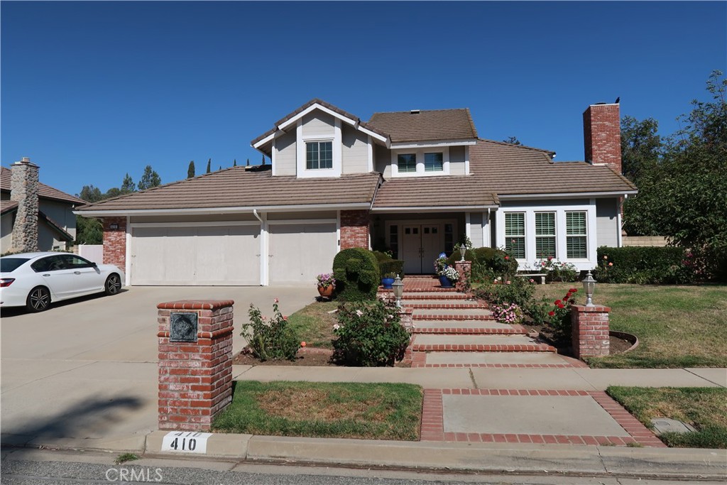 This beautiful corner-lot home sits in a quiet, desirable horse property neighborhood and offers 4 bedrooms, 2.5 bathrooms, and 2,310 sq ft of comfortable living space on nearly half an acre. Built in 1990, the home features 3-car garage, all bedrooms upstairs, living room, family room, a welcoming kitchen, and large windows that fill the rooms with natural light. The well-designed kitchen flows seamlessly into the dining and family rooms with a backyard view. The backyard is an entertainer’s dream—featuring a sparkling pool, landscaping, RV access, and plenty of room to relax or host gatherings. With so much space, you’ll enjoy endless options for outdoor living, gardening, or even future expansion. Don’t miss this rare opportunity to own a spacious home with a pool and oversized lot in one of Simi Valley’s most sought-after neighborhoods.