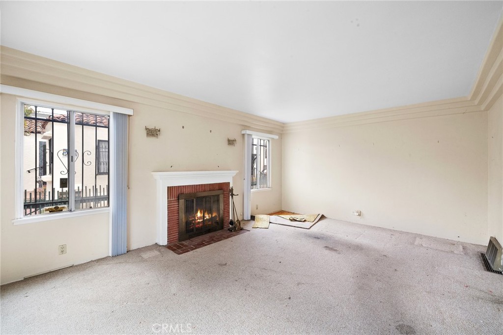 2319 Magnolia Avenue