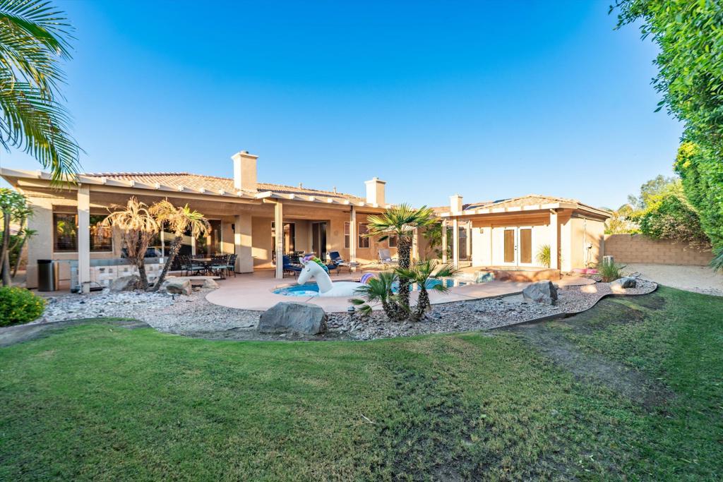 74075 W Petunia Place
