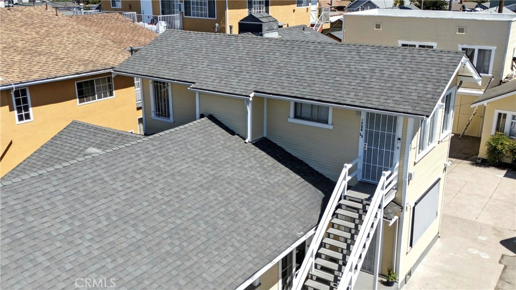 732 Saint Louis Avenue