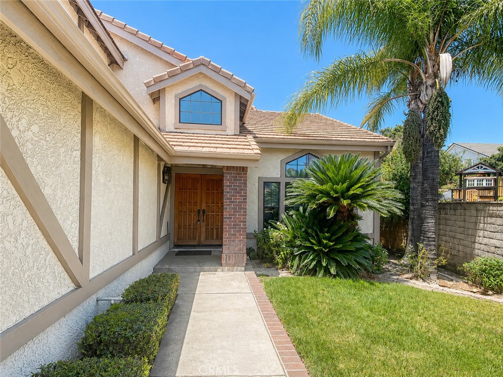 1537 Grandview