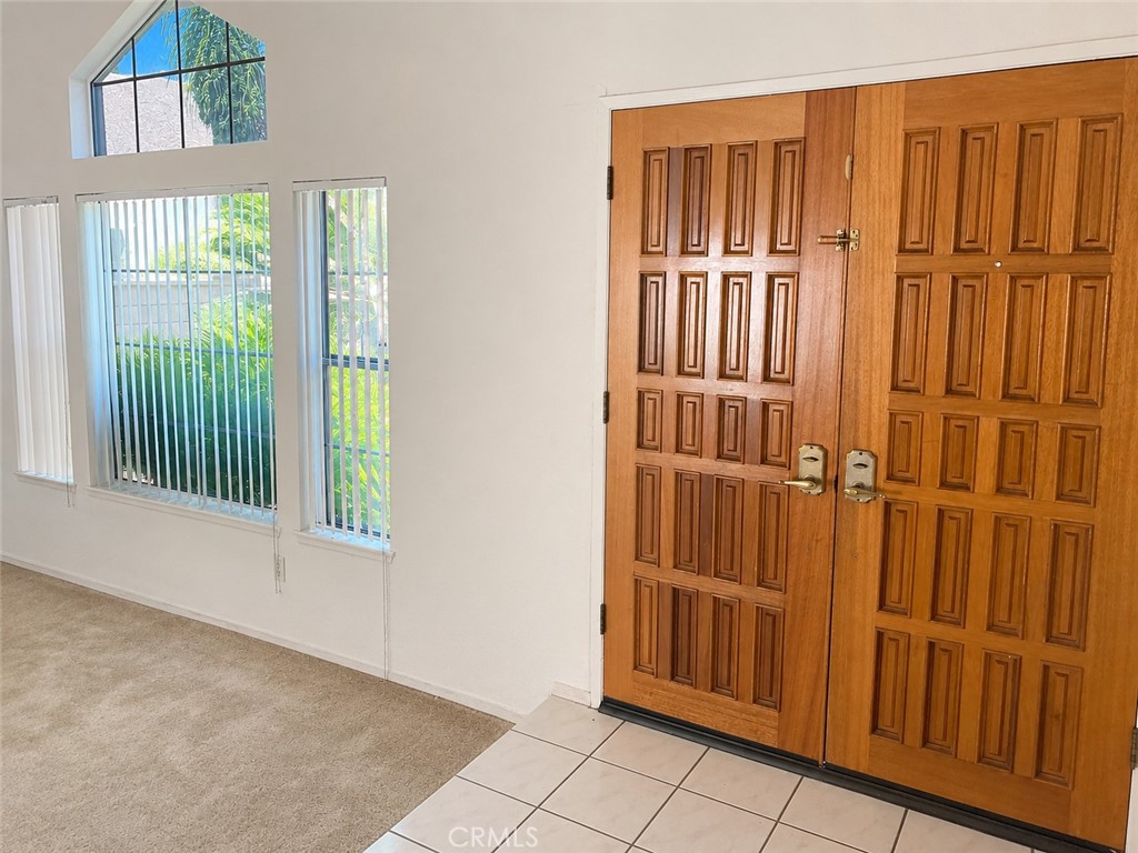 1537 Grandview