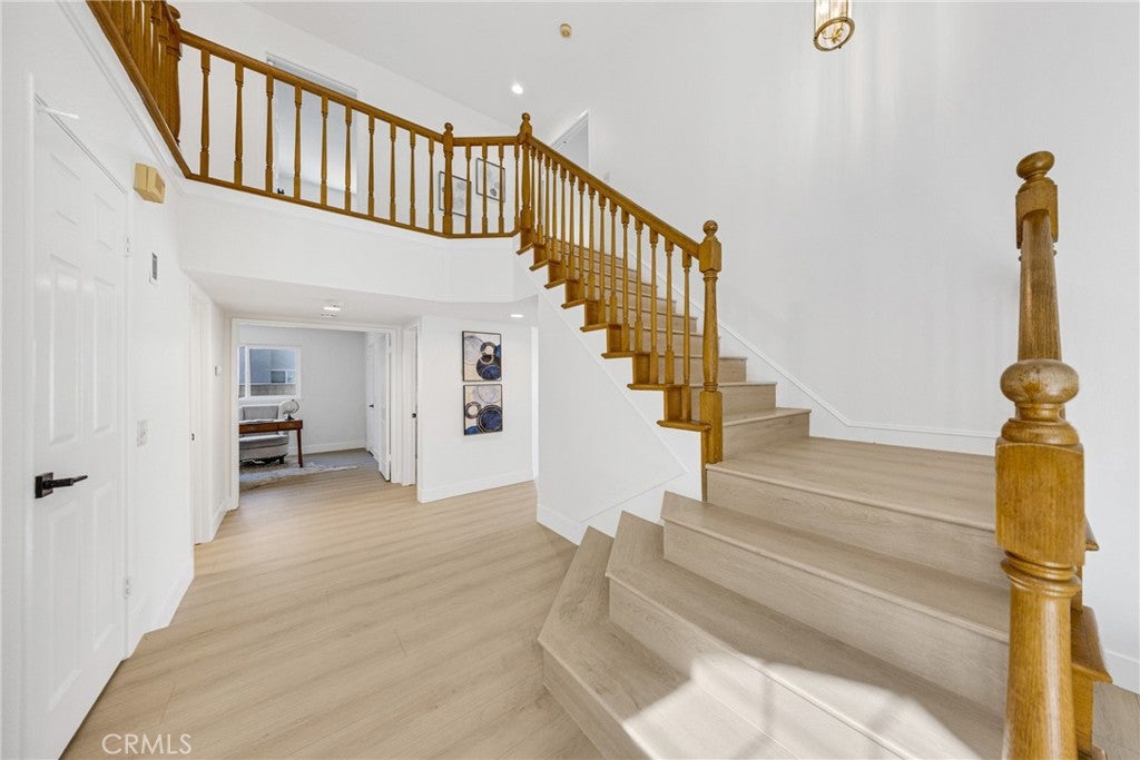 1537 Grandview
