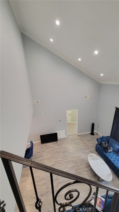 Photo of 1701 Scott Road #205, Burbank, CA 91504 (MLS # BB25243602) Photo of 1701 Scott Road #205, Burbank, CA 91504 (MLS # BB25243602)