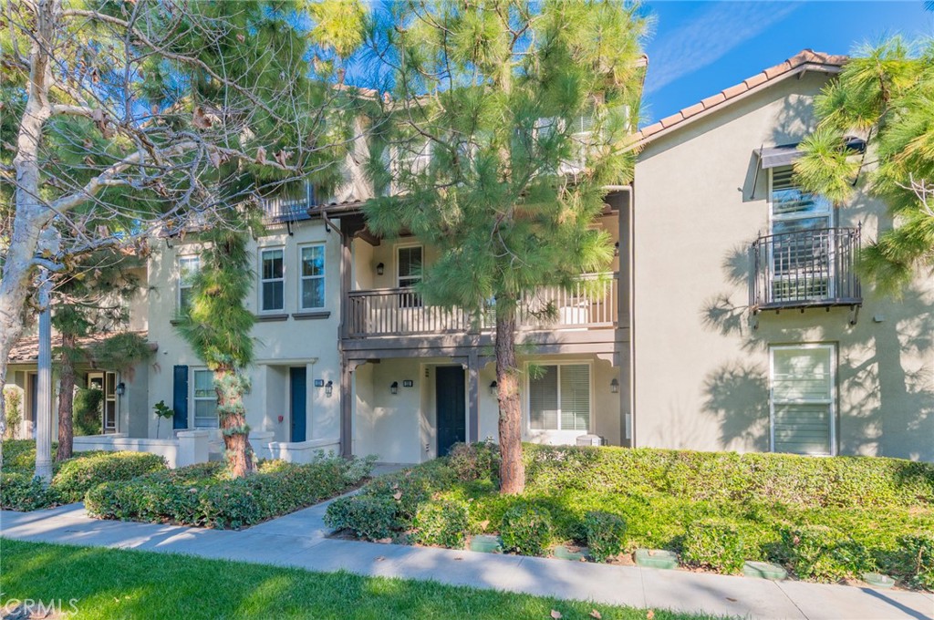 Casalon (CASA) - Residential Lease