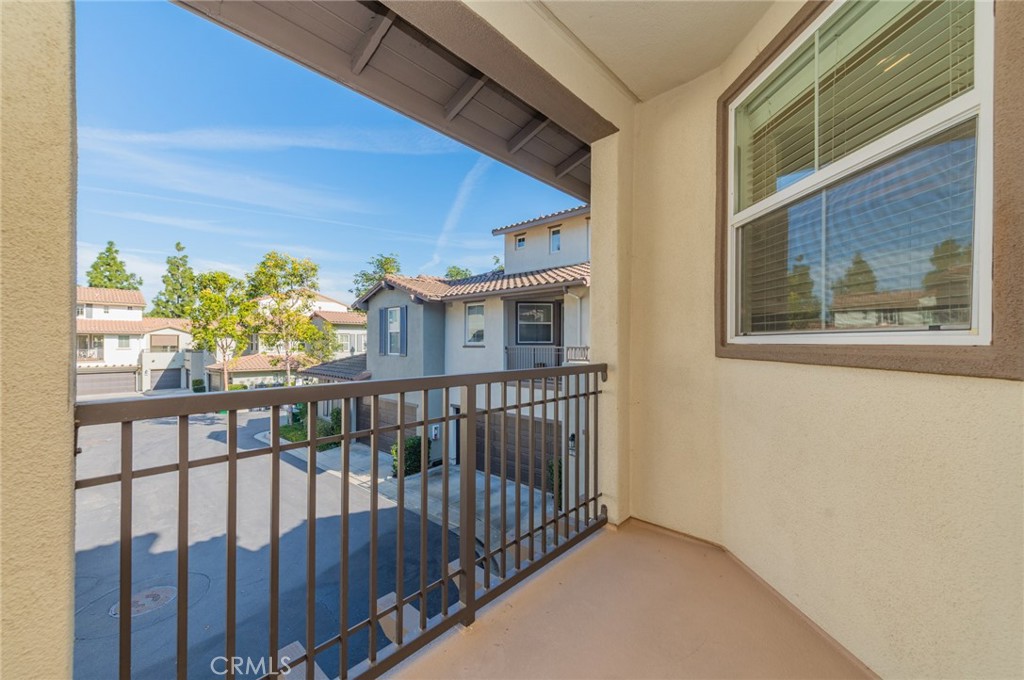 Casalon (CASA) - Residential Lease