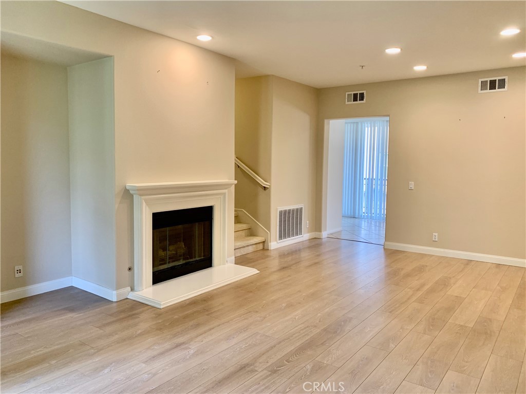 Casalon (CASA) - Residential Lease