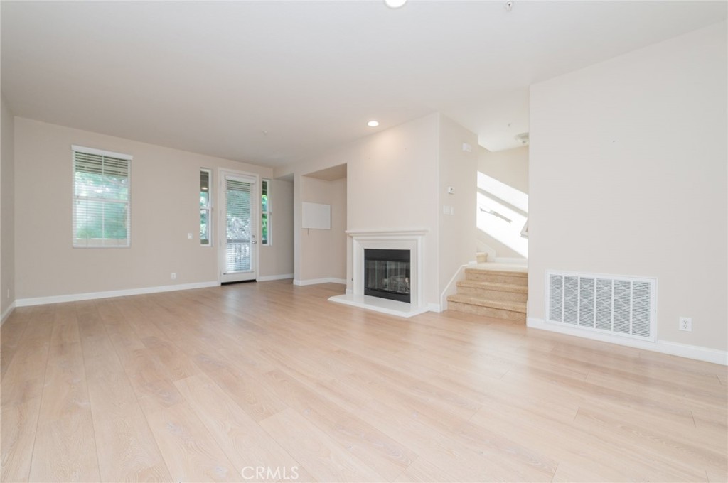 Casalon (CASA) - Residential Lease