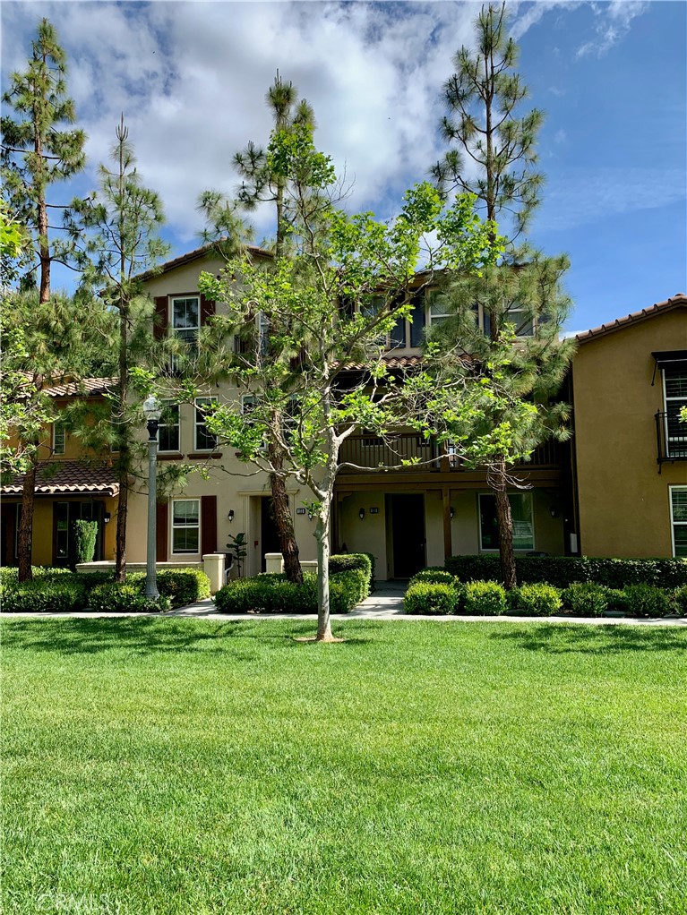 Casalon (CASA) - Residential Lease