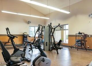 Surfside IIIA - 245901 - Residential Lease