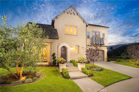 614 E Camellia Way Azusa CA 91702