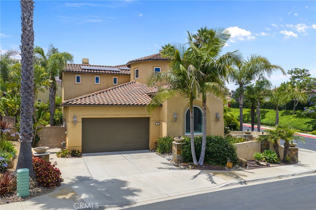 982 Camino Del Arroyo Drive