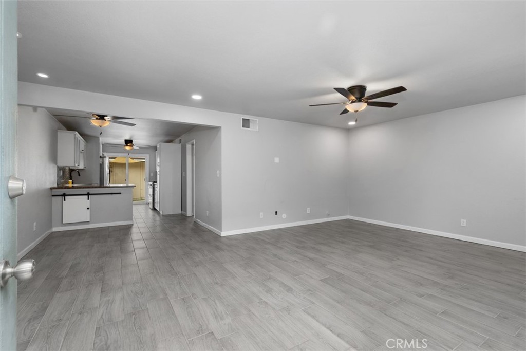 17941 Yorba Linda Blvd
