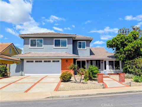 Photo of 13091 Ranchwood Road, Tustin, CA 92782 (MLS # AR26079435)