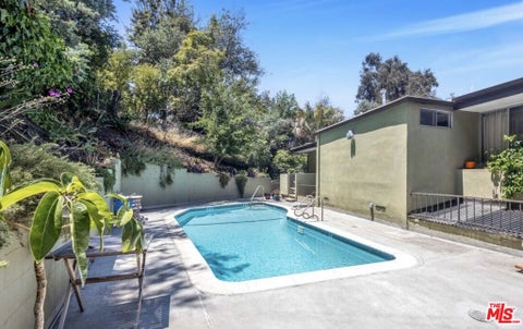 Photo of 3625 Fredonia Drive #2, Los Angeles, CA 90068 (MLS # 26997737)