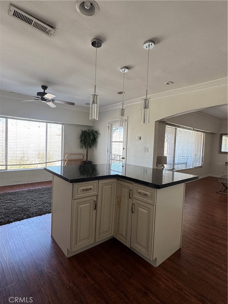 Fullerton Crest (FUCR) - Residential Lease