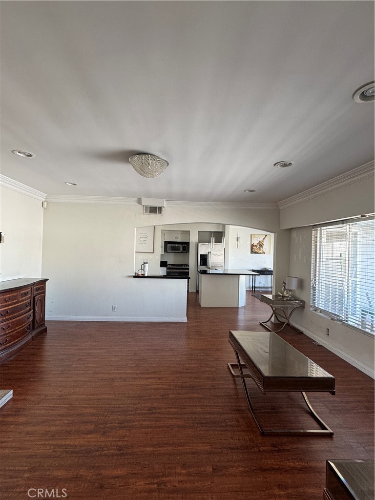 Fullerton Crest (FUCR) - Residential Lease