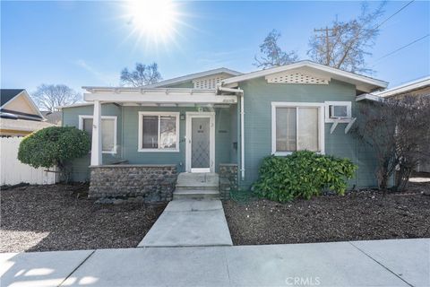 Photo of 732 16th Street, Paso Robles, CA 93446 (MLS # NS26083437)