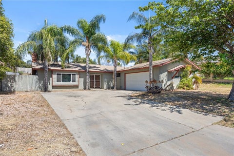Photo of 10937 Desert Sand Avenue, Riverside, CA 92505 (MLS # DW26127771)
