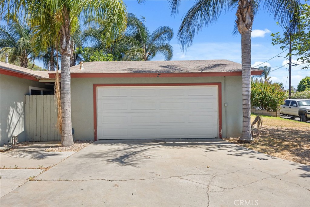10937 Desert Sand Avenue
