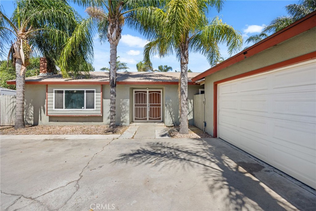 10937 Desert Sand Avenue