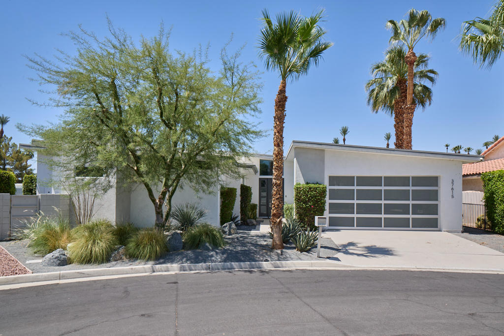 37615 Peacock Circle