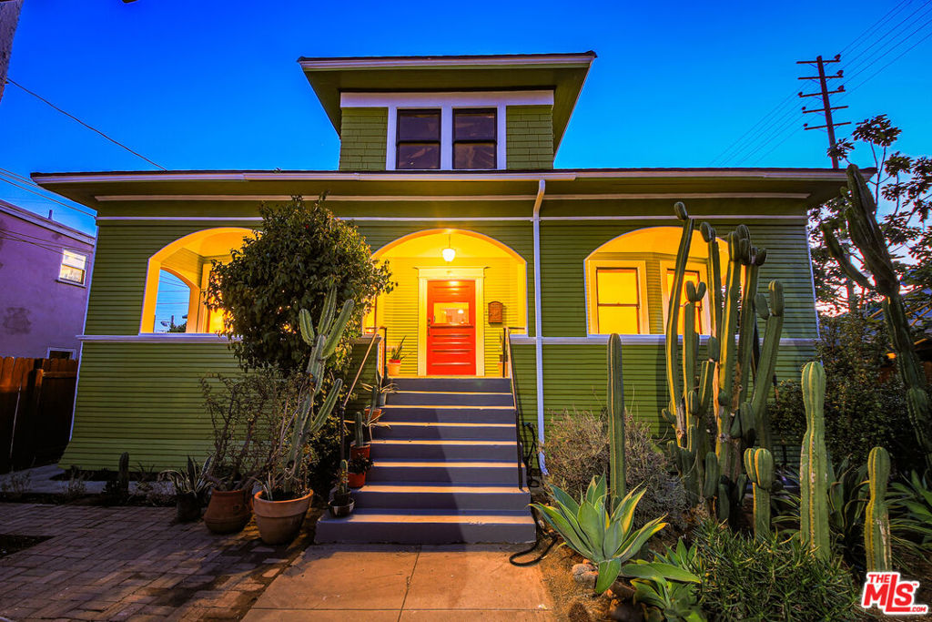 Properties 3 132 N Avenue 57