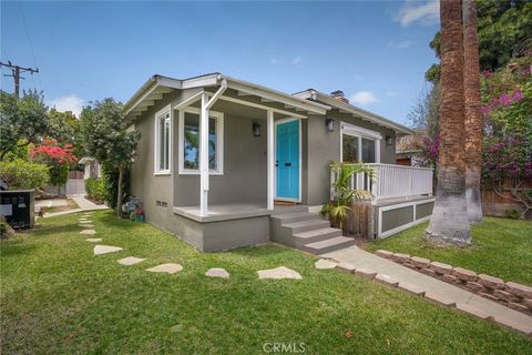 Photo of 3501 Elm Avenue, Manhattan Beach, CA 90266 (MLS # SB26005696)