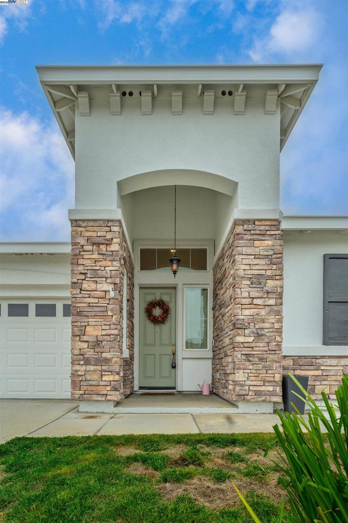 OAKLEY - Residential