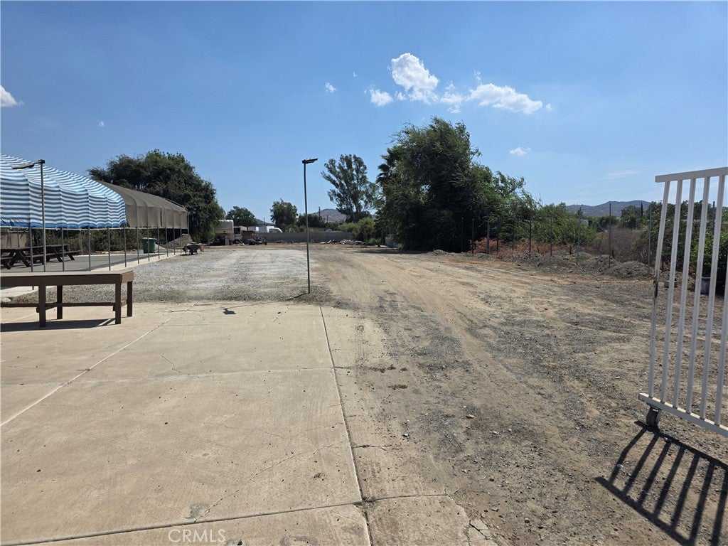 21321 Cajalco Road