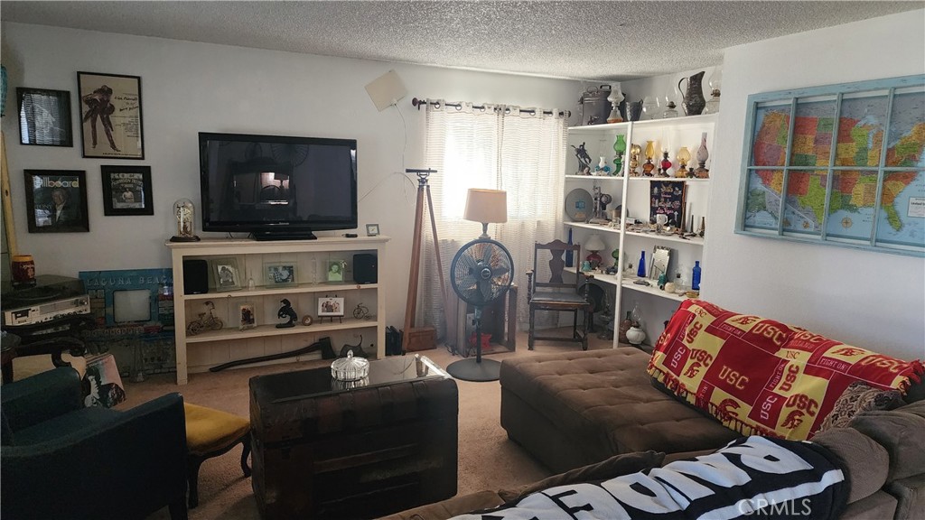 139 N Lincoln Avenue