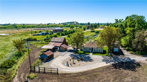 Tiny photo for 5390 Monterey Road, Paso Robles, CA 93446 (MLS # NS26072080)