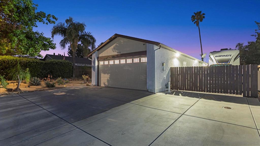 1131 Conway Dr