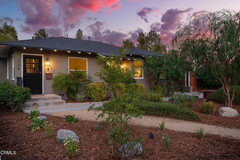 Photo of 724 N Fairview Street, Burbank, CA 91505 (MLS # P1-26810)