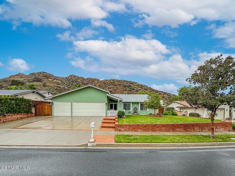 751 Muirfield Avenue Simi Valley CA 93065