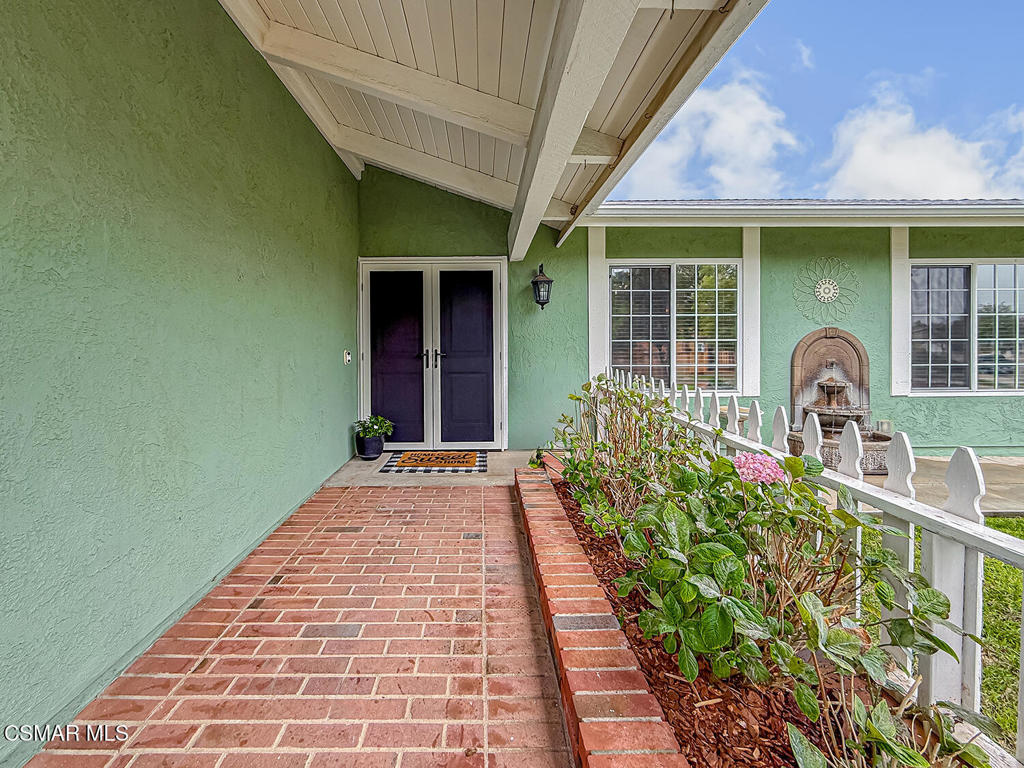 Hollow Hills-126 - 126 - Residential