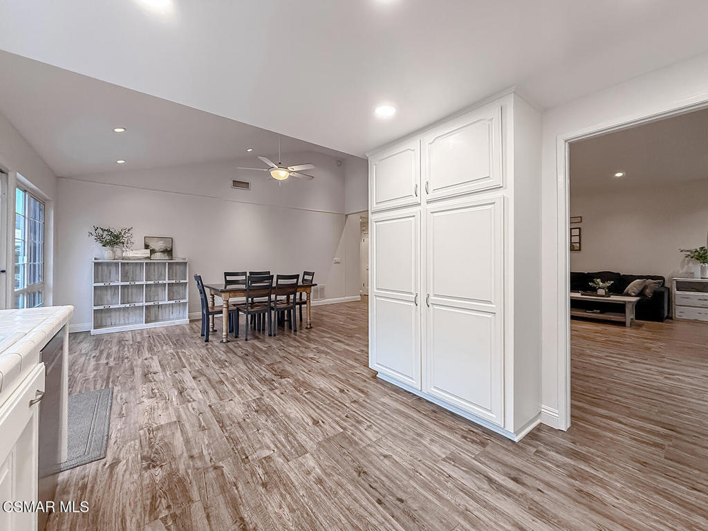 Hollow Hills-126 - 126 - Residential