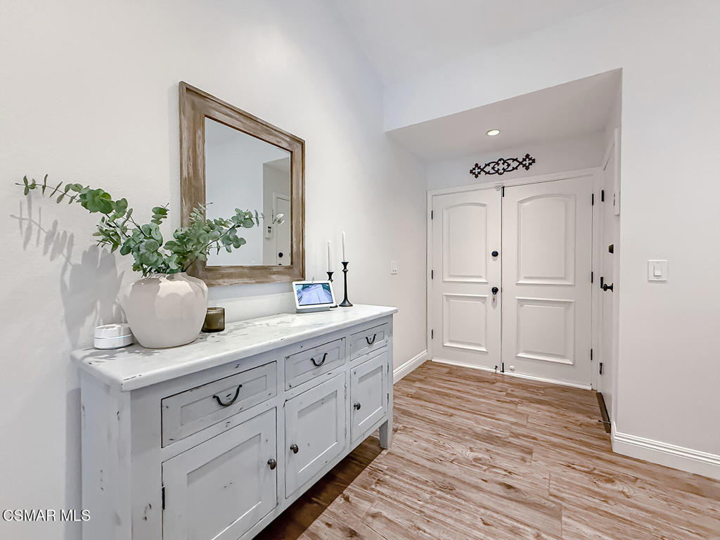 Hollow Hills-126 - 126 - Residential