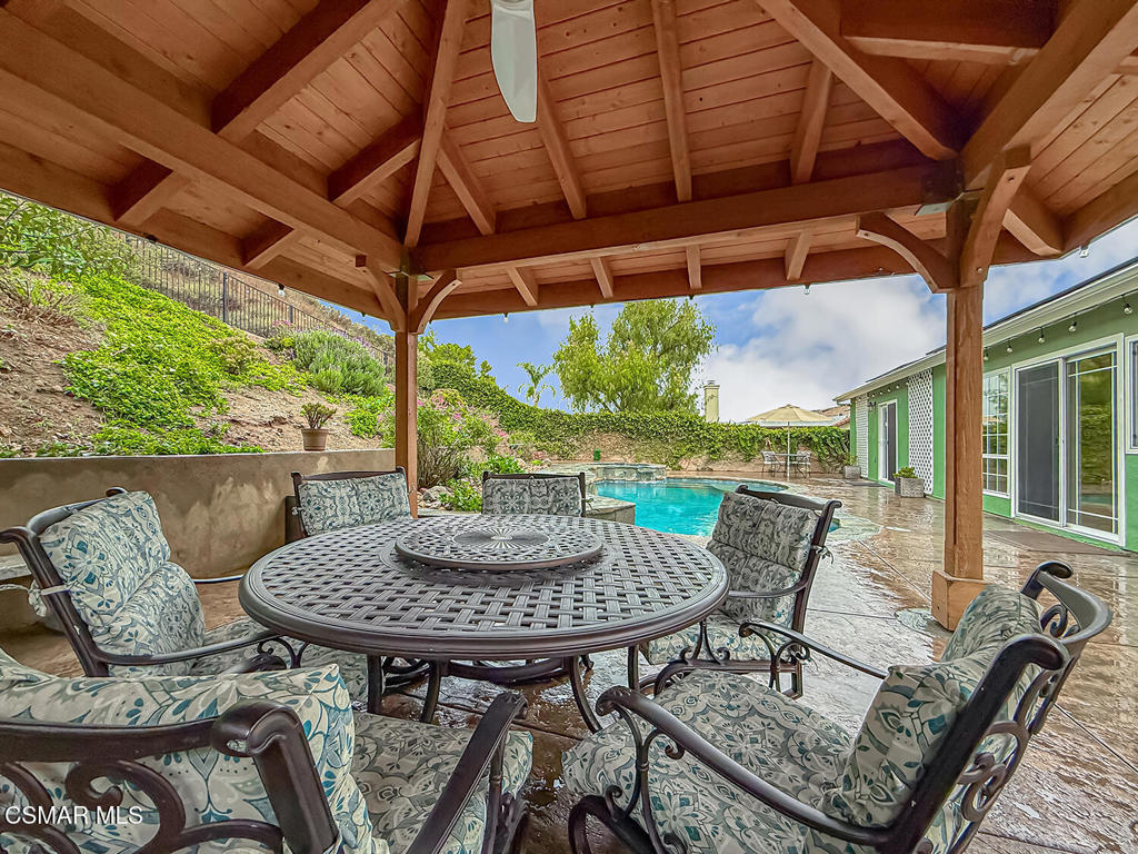 Hollow Hills-126 - 126 - Residential