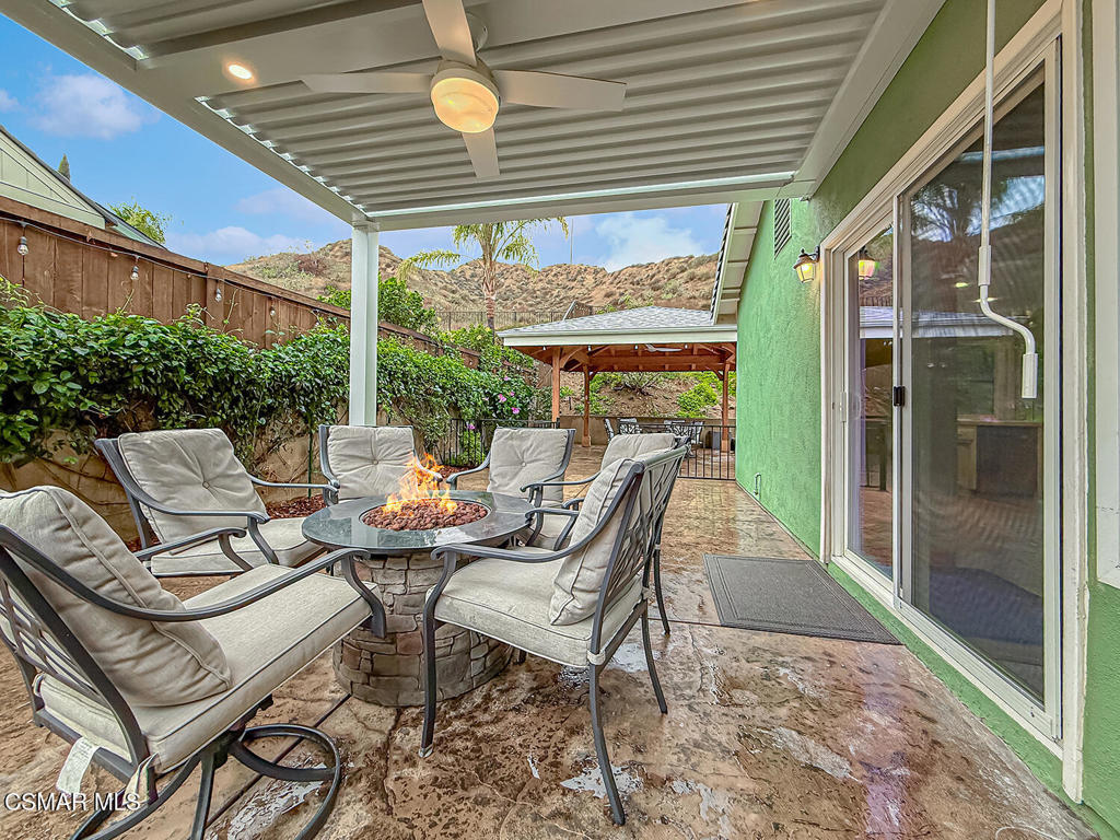 Hollow Hills-126 - 126 - Residential