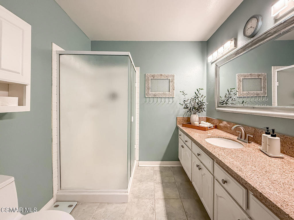 Hollow Hills-126 - 126 - Residential