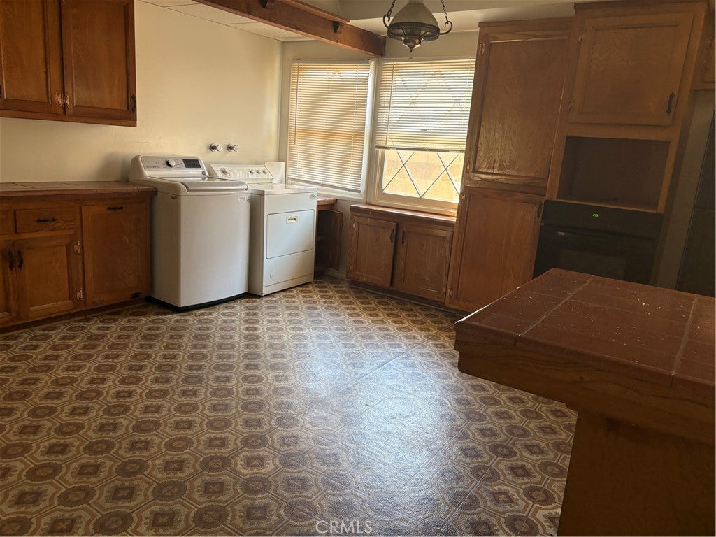 1424 W 170th Street