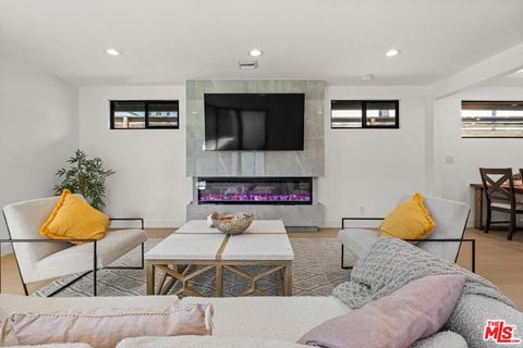 Photo of 5253 Buffalo Avenue, Sherman Oaks, CA 91401 (MLS # 26665491)